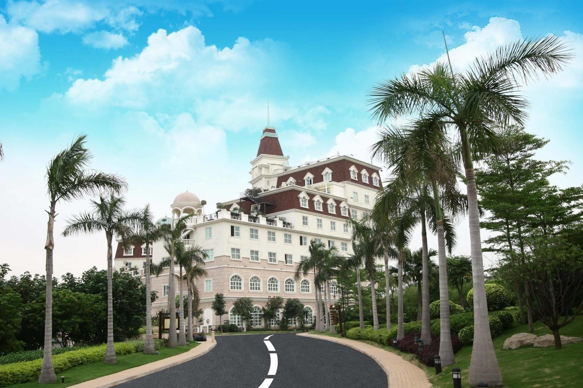 Clifford Golden Lake Hotel Foshan Exterior foto